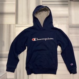 Navy blue Champion hoodie; Champion script logo; Kids large; Fleece interior
